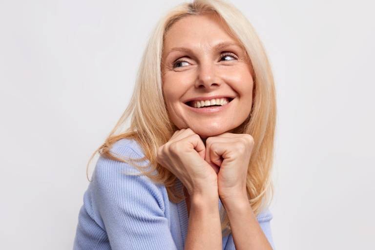 Cómo funcionan los implantes dentales - Clínica Dental Torres - Implantes dentales en Toledo